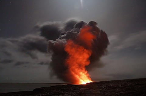 volcano-2262295_640